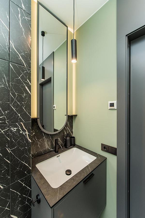 Kaunas Town Hall Apartment 5A By Urban Rent Exterior photo